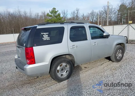 2014 GMC Yukon Slt z USA, uszkodzony, nr VIN 1GKS1CE0XER110982